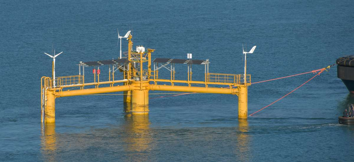 Pasted image 20260929113718 OCG Data buoy connected to tow lines